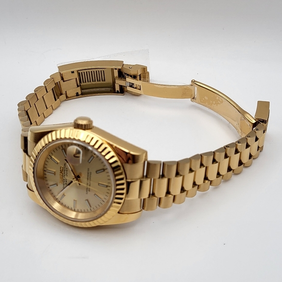 Seiko Gold Men's Watch - Picture 7 of 7